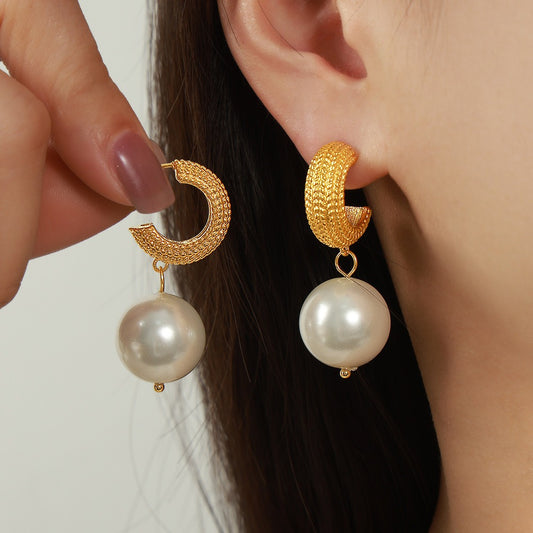 Pearl Hemp Elegance Earrings